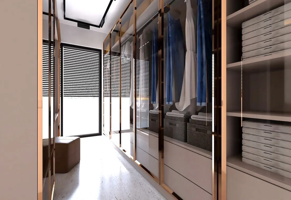 Walk-in closet